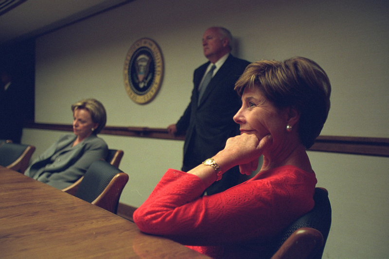 Illustration for article titled New Photos Of Dick Cheney On 9/11 Show The Gravity Of The Attacks